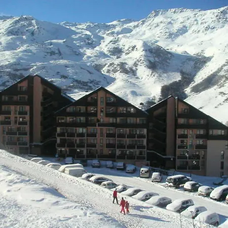 Cosy Avec Balcon, Au Pied Des Pistes, Acces Direct Et Depart Ski-in/ski-out! - Fr-1-344-206 Apartment Saint-Martin-de-Belleville
