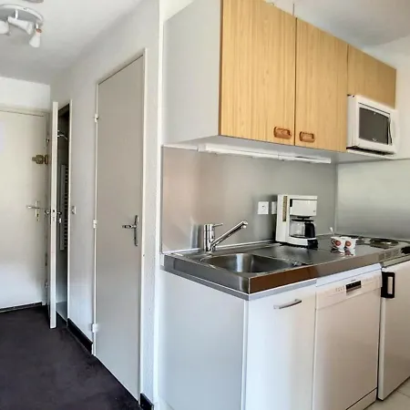 Cosy Avec Balcon, Au Pied Des Pistes, Acces Direct Et Depart Ski-in/ski-out! - Fr-1-344-206