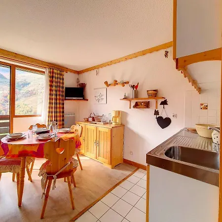 Fonctionnel Aux Pieds Des Pistes Avec Balcon - Fr-1-344-206 Appartement *